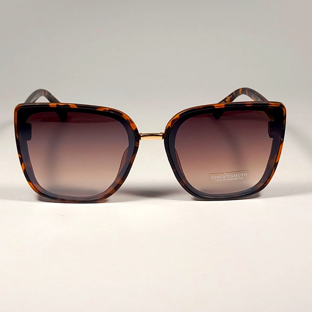 NWT VINCE CAMUTO SUNGLASSES EYEWEAR ACCESSORY
